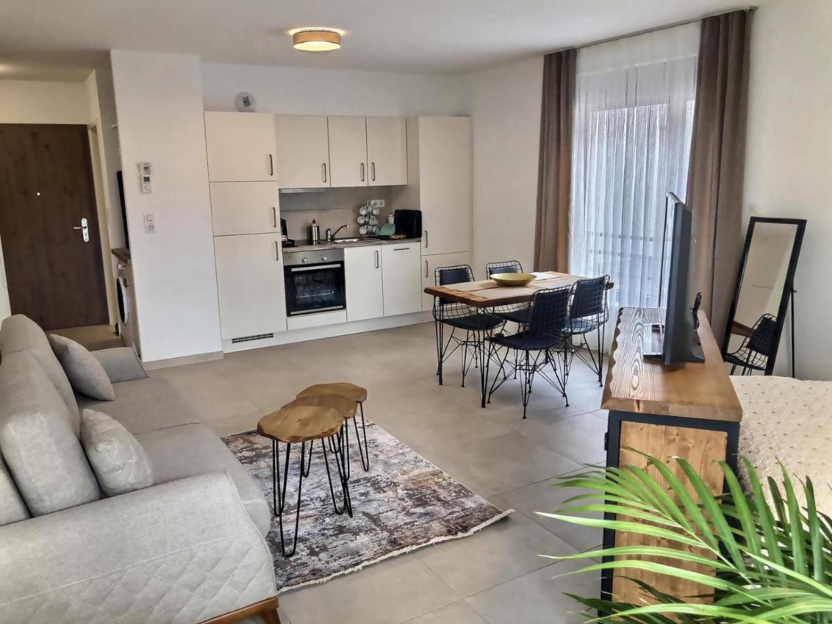 Kresidence - Appartements Saint-Louis Экстерьер фото