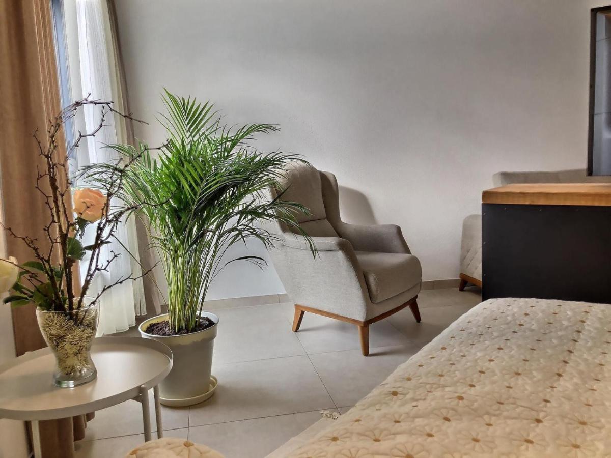 Kresidence - Appartements Saint-Louis Экстерьер фото