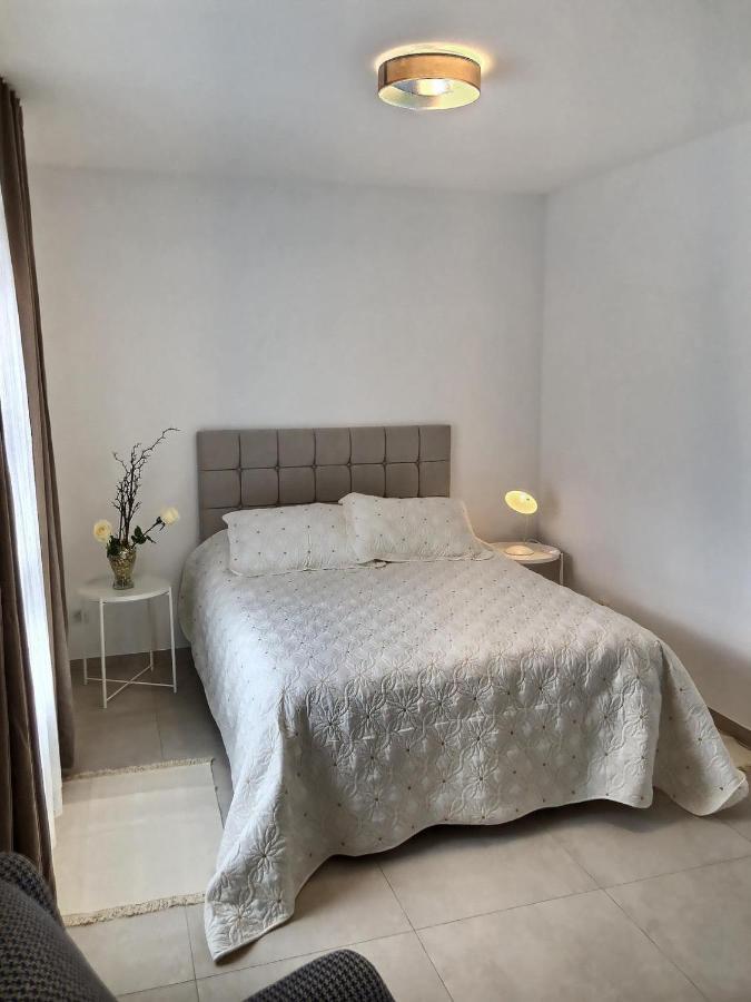 Kresidence - Appartements Saint-Louis Экстерьер фото