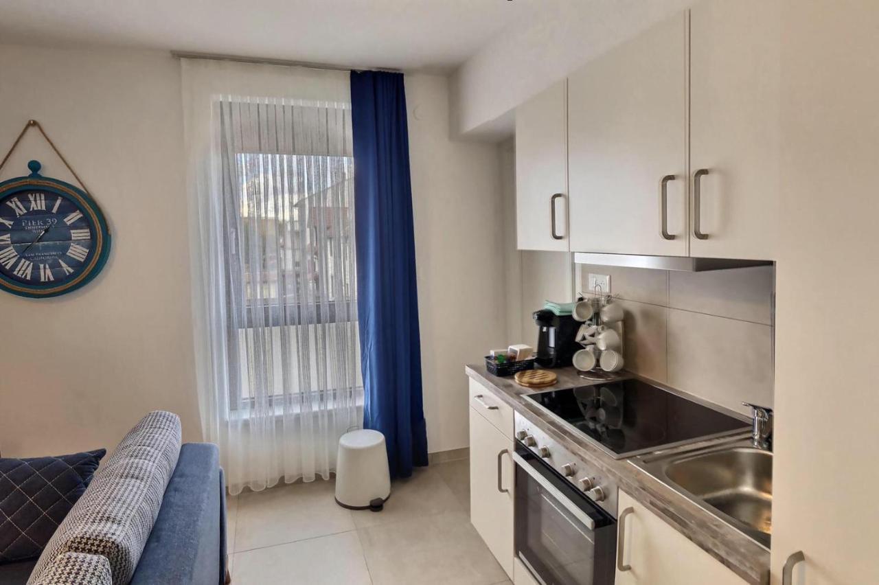 Kresidence - Appartements Saint-Louis Экстерьер фото
