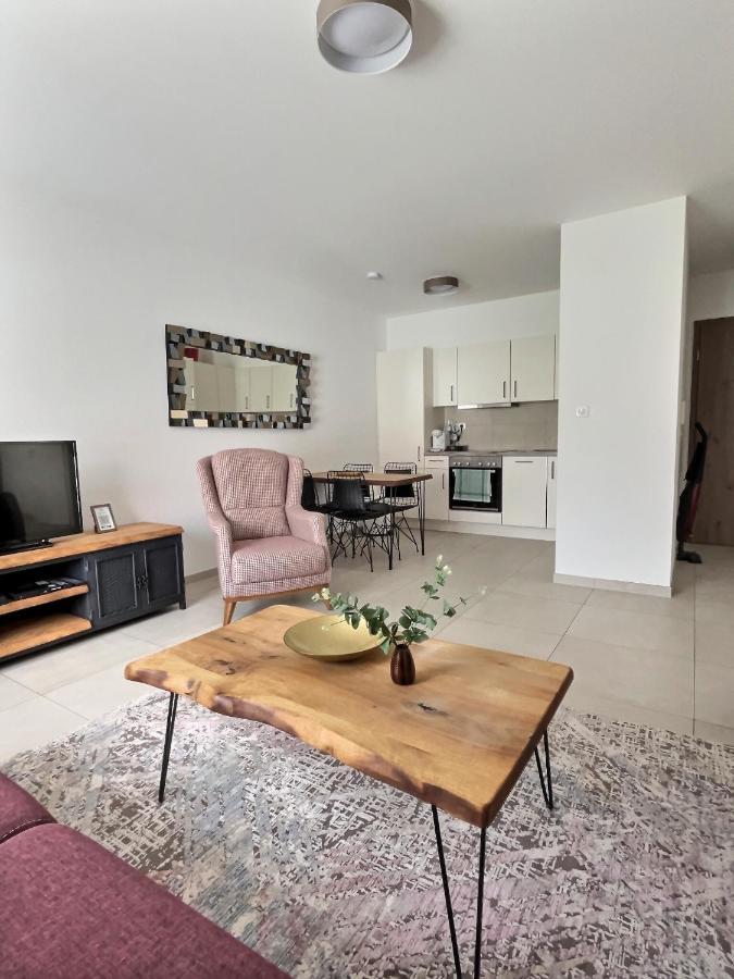 Kresidence - Appartements Saint-Louis Экстерьер фото