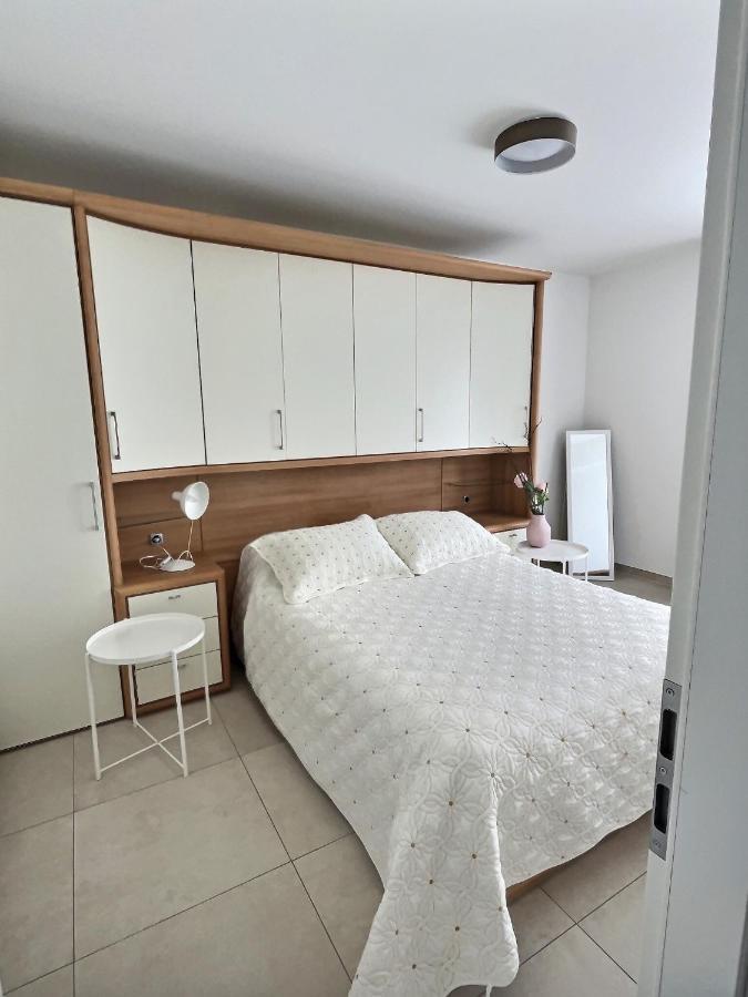 Kresidence - Appartements Saint-Louis Экстерьер фото